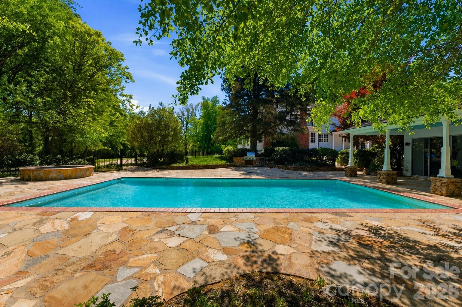 5520 Sharon View Road Charlotte, NC 28226 - Photo 34 of 39 Gallery Image 34
