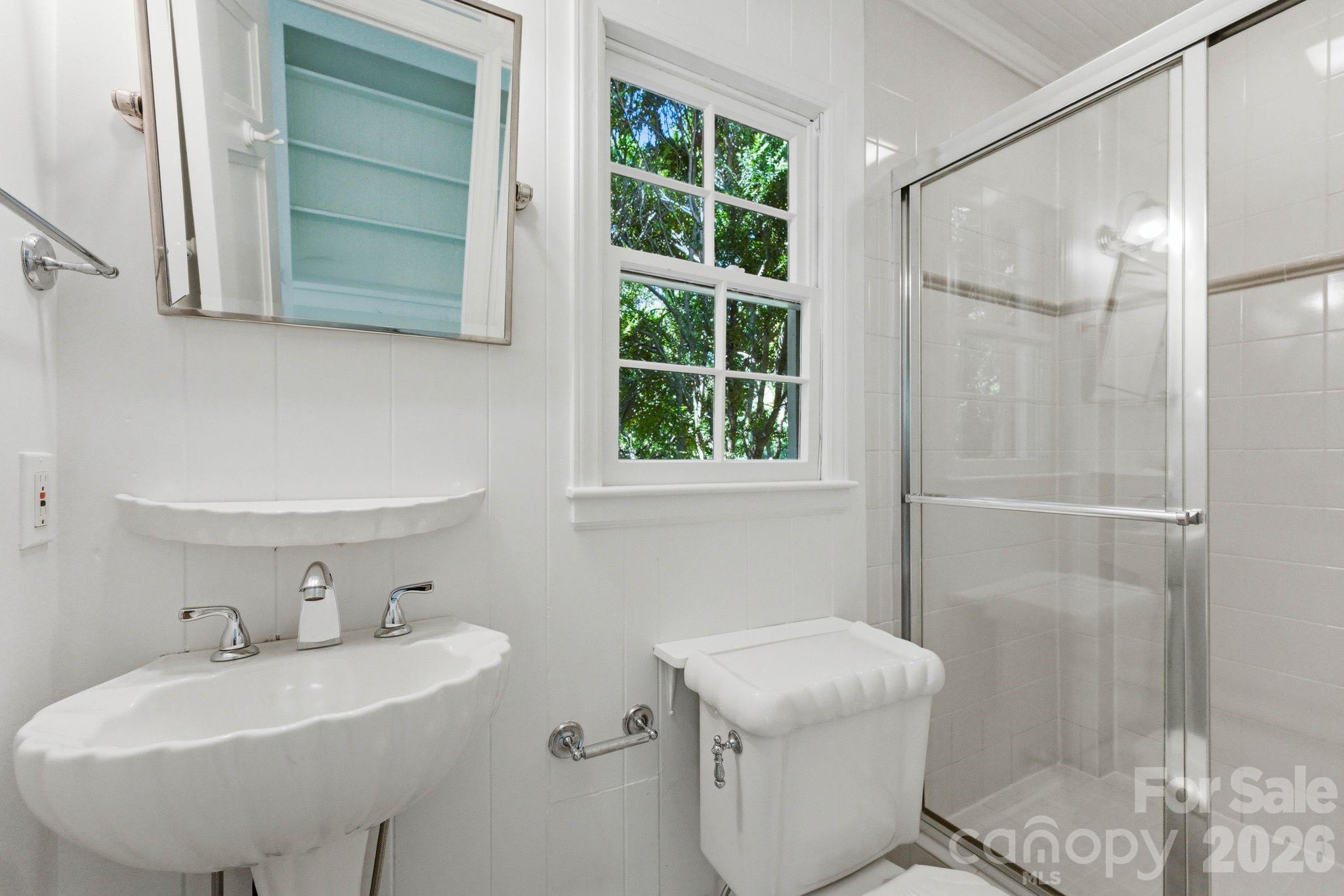 5520 Sharon View Road Charlotte, NC 28226 - Photo 36 of 39 Gallery Image 36