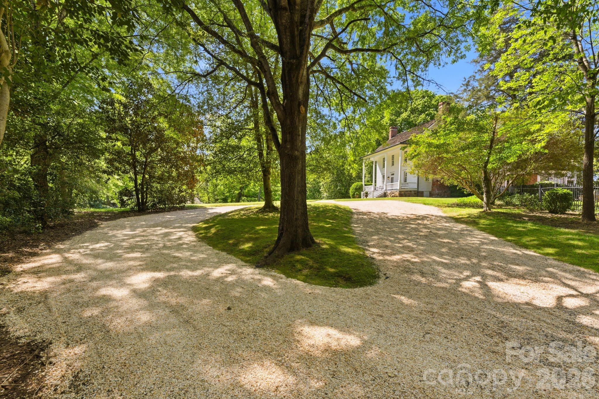 5520 Sharon View Road Charlotte, NC 28226 - Photo 37 of 39 Gallery Image 37