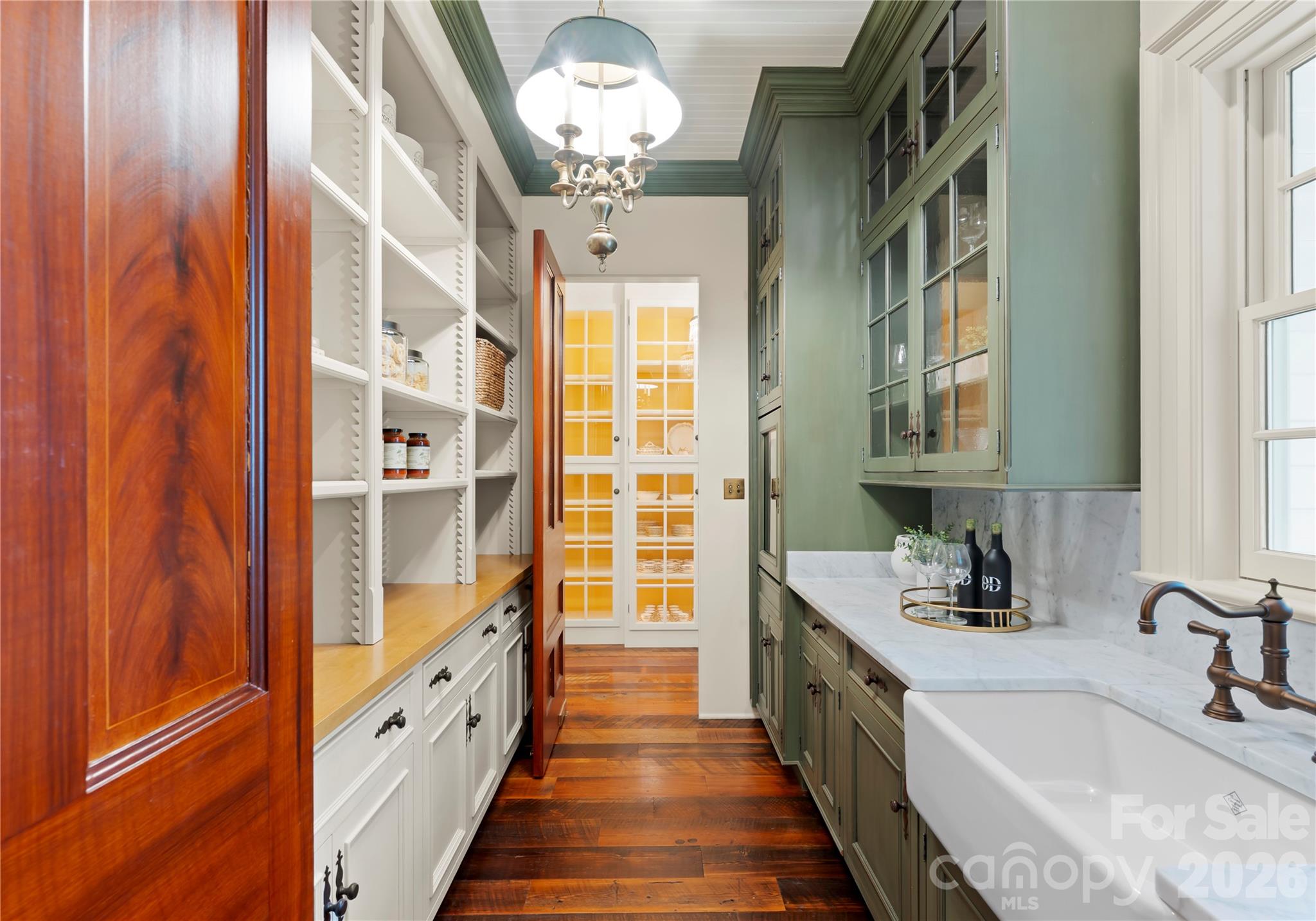 5520 Sharon View Road Charlotte, NC 28226 - Photo 9 of 39 Gallery Image 9