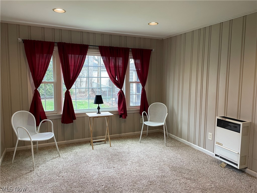 2393 Channing Road Cleveland, OH 44118 - Photo 11 of 28 Family Room