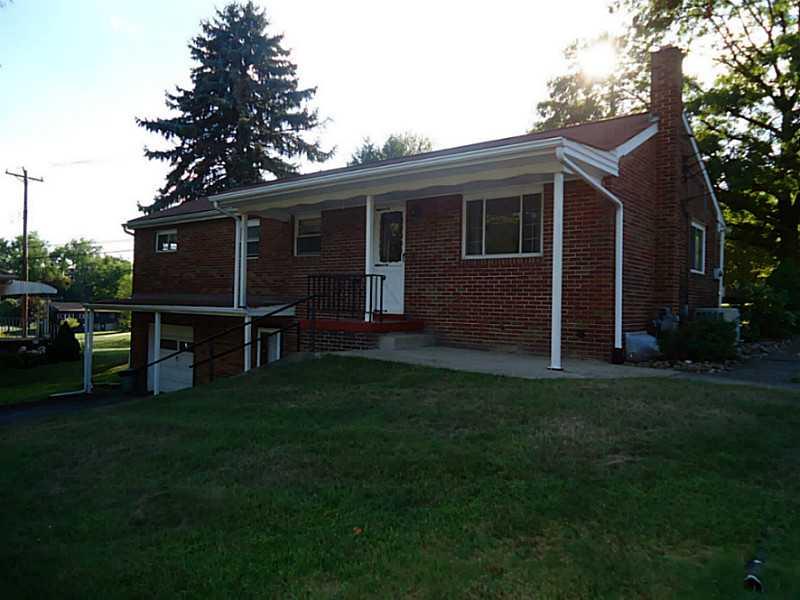 868 Chapel Road Aliquippa, PA 15001 - Photo 3 of 19 Exterior Back.