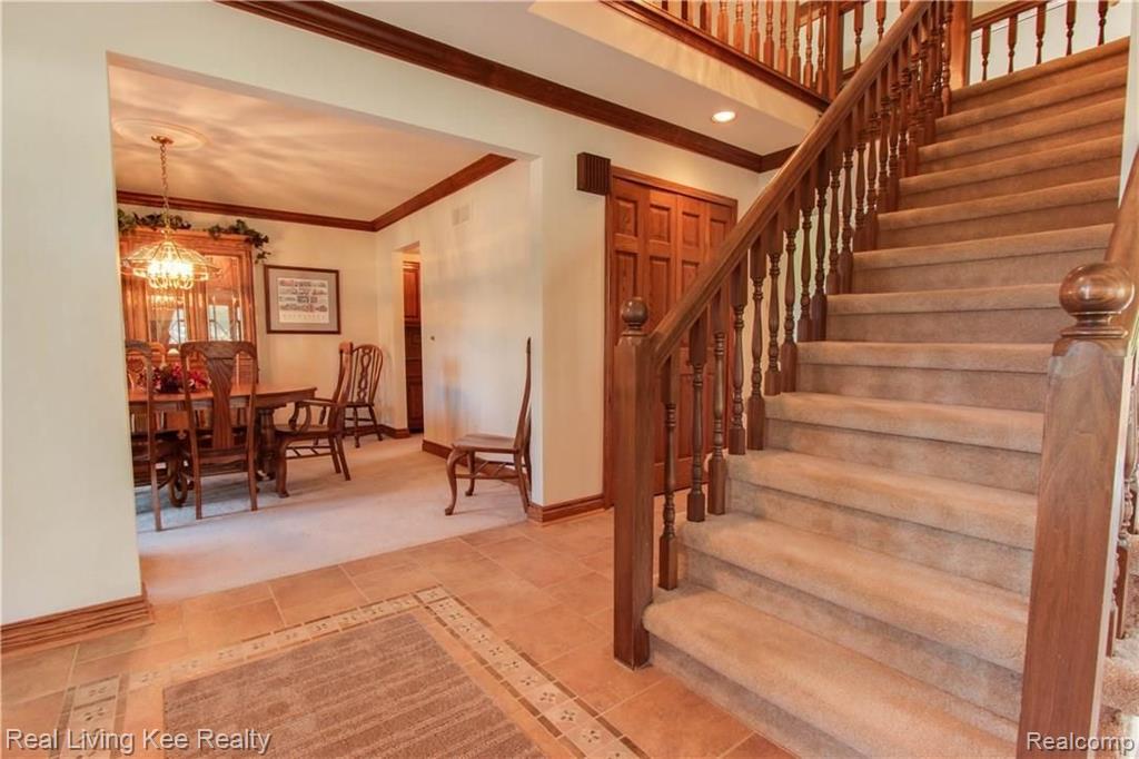 650 Snowmass Drive Rochester Hills, MI 48309 - Photo 33 of 46