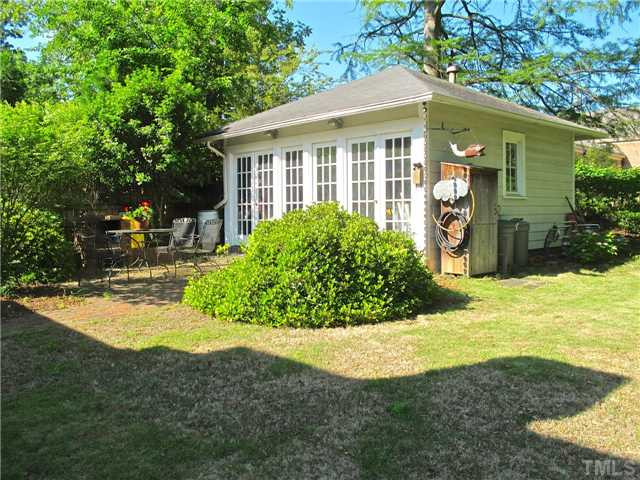 1909 Sunset Drive Raleigh, NC 27608 - Photo 23 of 25 Detached Studio/Office With Front and Rear Entrances.