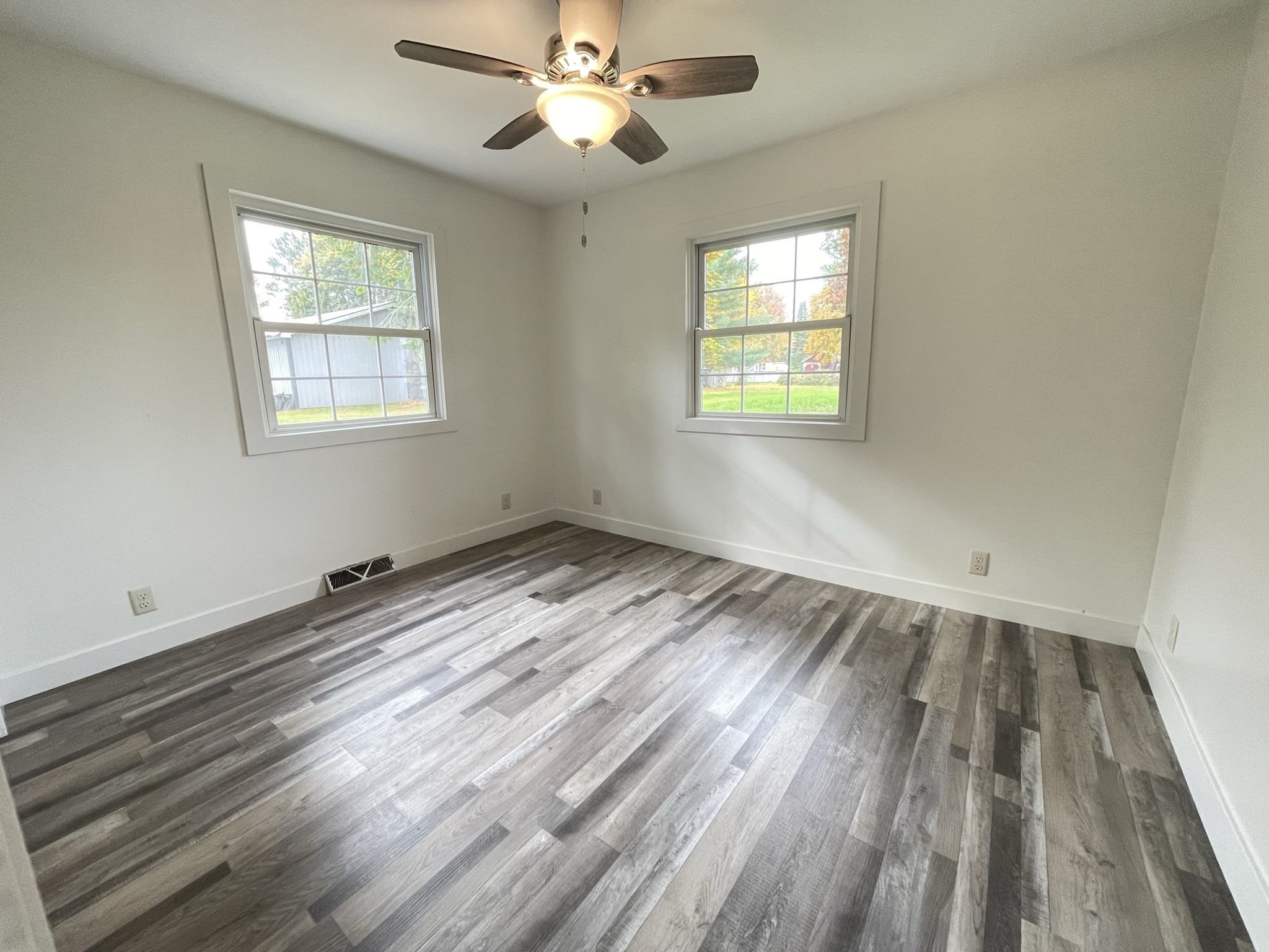 2077 North Leaton Road Mount Pleasant, MI 48858 - Photo 11 of 25 1917186-10.JPG