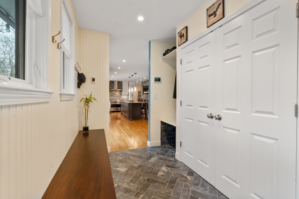 30 Trailside Road Weston, MA 02493 - Photo 16 of 38 Gallery Image 16