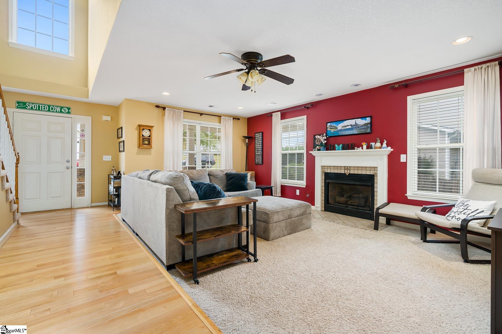 205 Gold Thread Way Taylors, SC 29687 - Photo 3 of 30