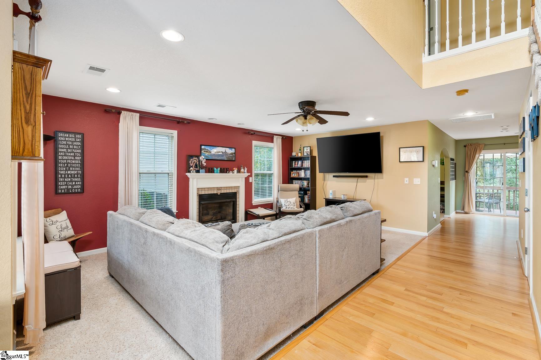 205 Gold Thread Way Taylors, SC 29687 - Photo 4 of 30