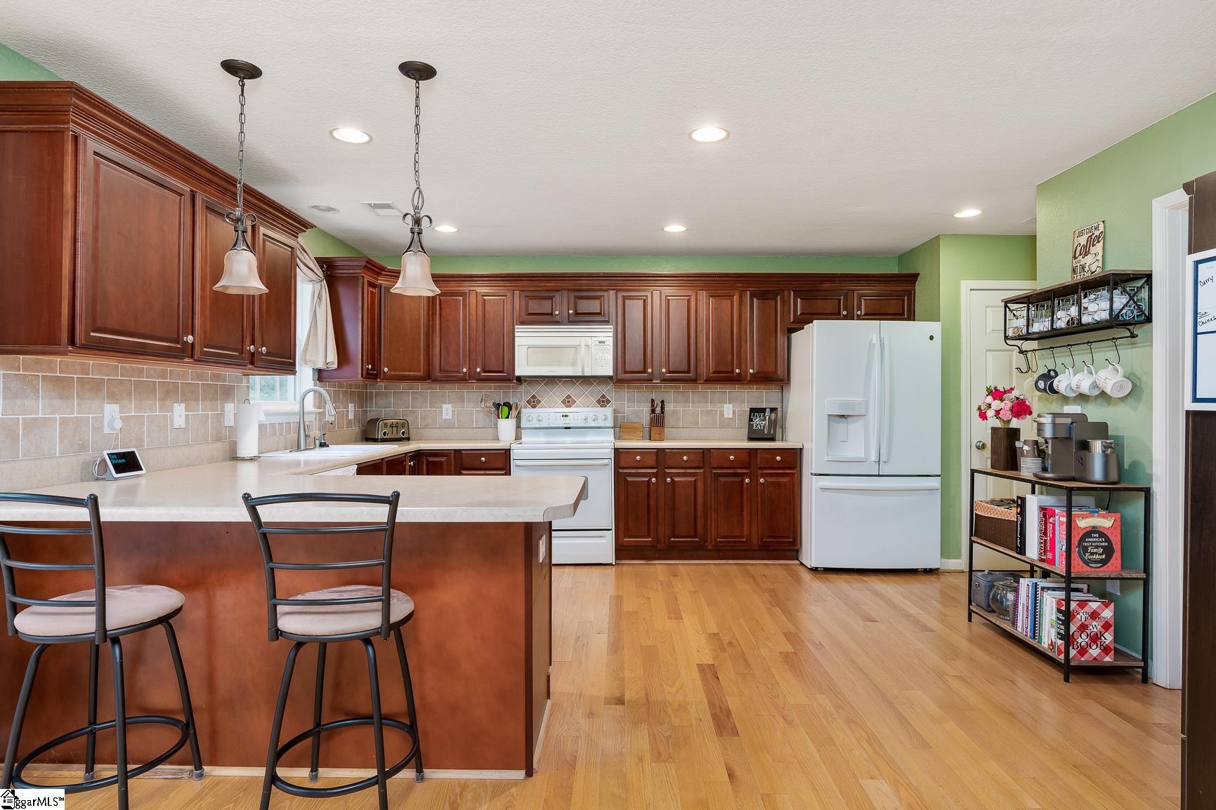 205 Gold Thread Way Taylors, SC 29687 - Photo 7 of 30