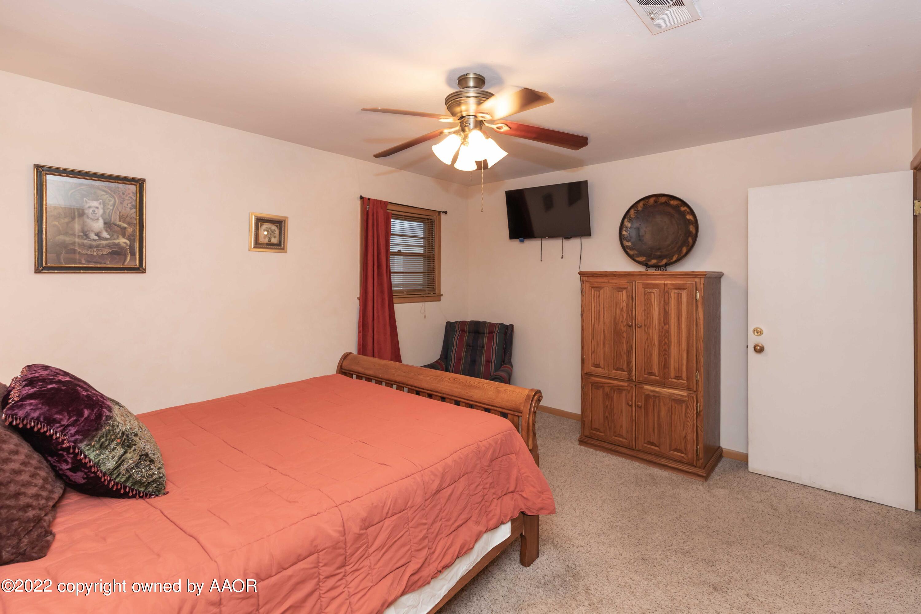 3500 Lynette Drive Amarillo, TX 79109 - Photo 32 of 40 BEDROOM 1 VIEW 2