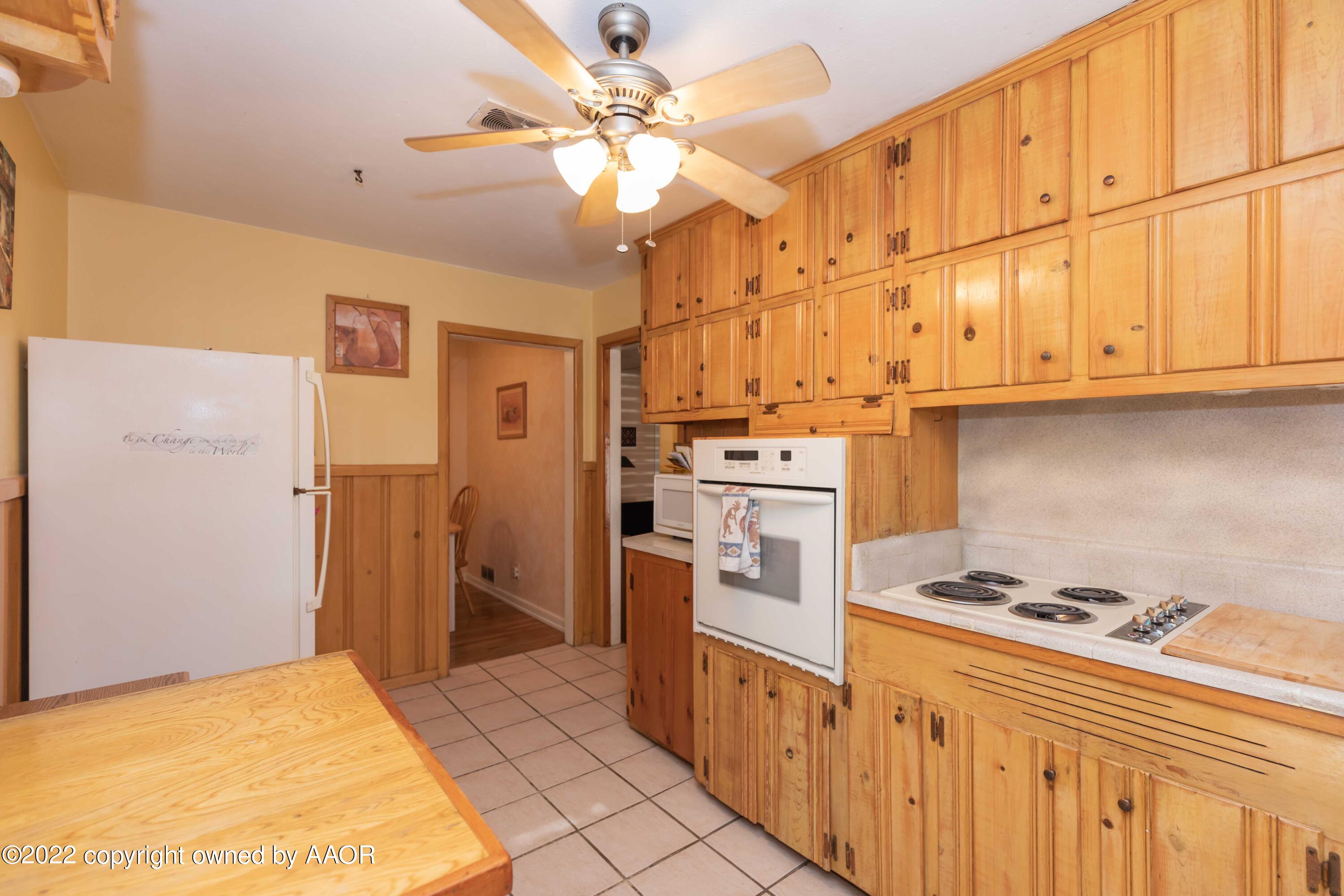3500 Lynette Drive Amarillo, TX 79109 - Photo 36 of 40 KITCHEN VIEW 3