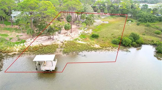 $547,000 | 16951 Southwest 133 Street, Cedar Key, FL 32625