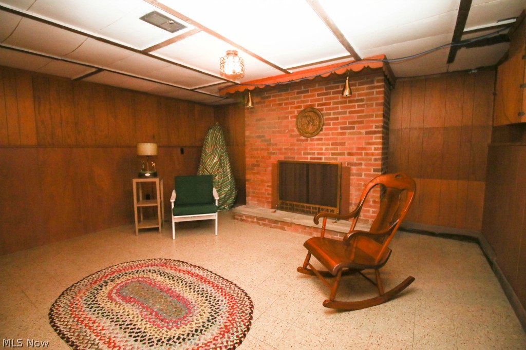 3179 Bancroft Road Akron, OH 44333 - Photo 20 of 24 Gallery Image 20