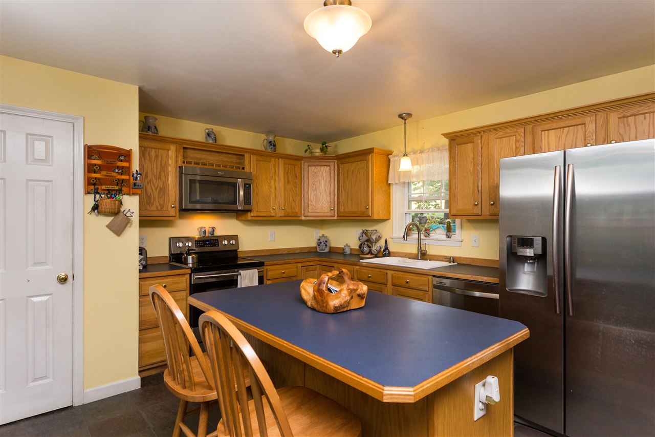 39 Penn Air Road Wolfeboro, NH 03894 - Photo 12 of 37 Gallery Image 12