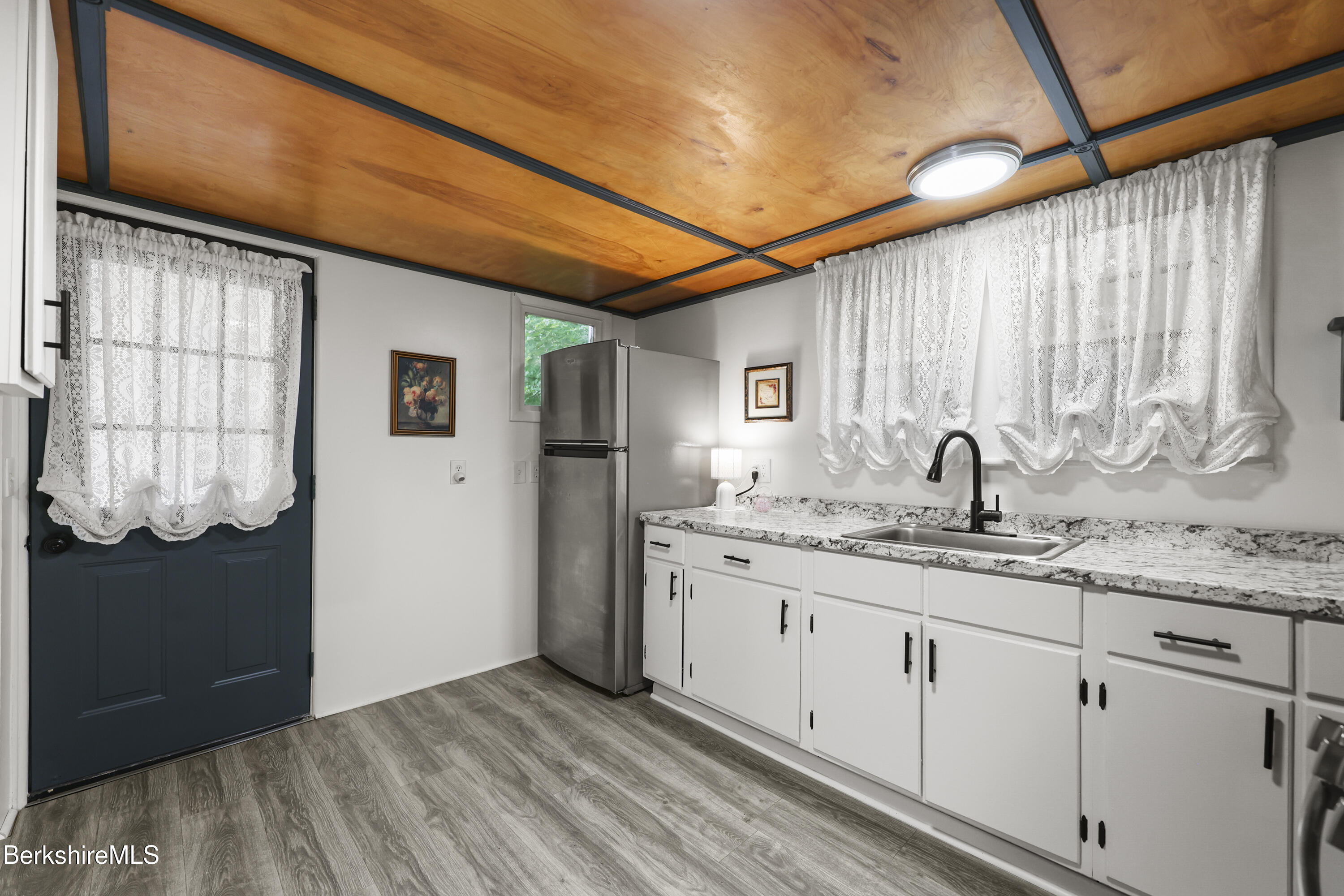 44 Pecks Road Pittsfield, MA 01201 - Photo 12 of 21 Kitchen