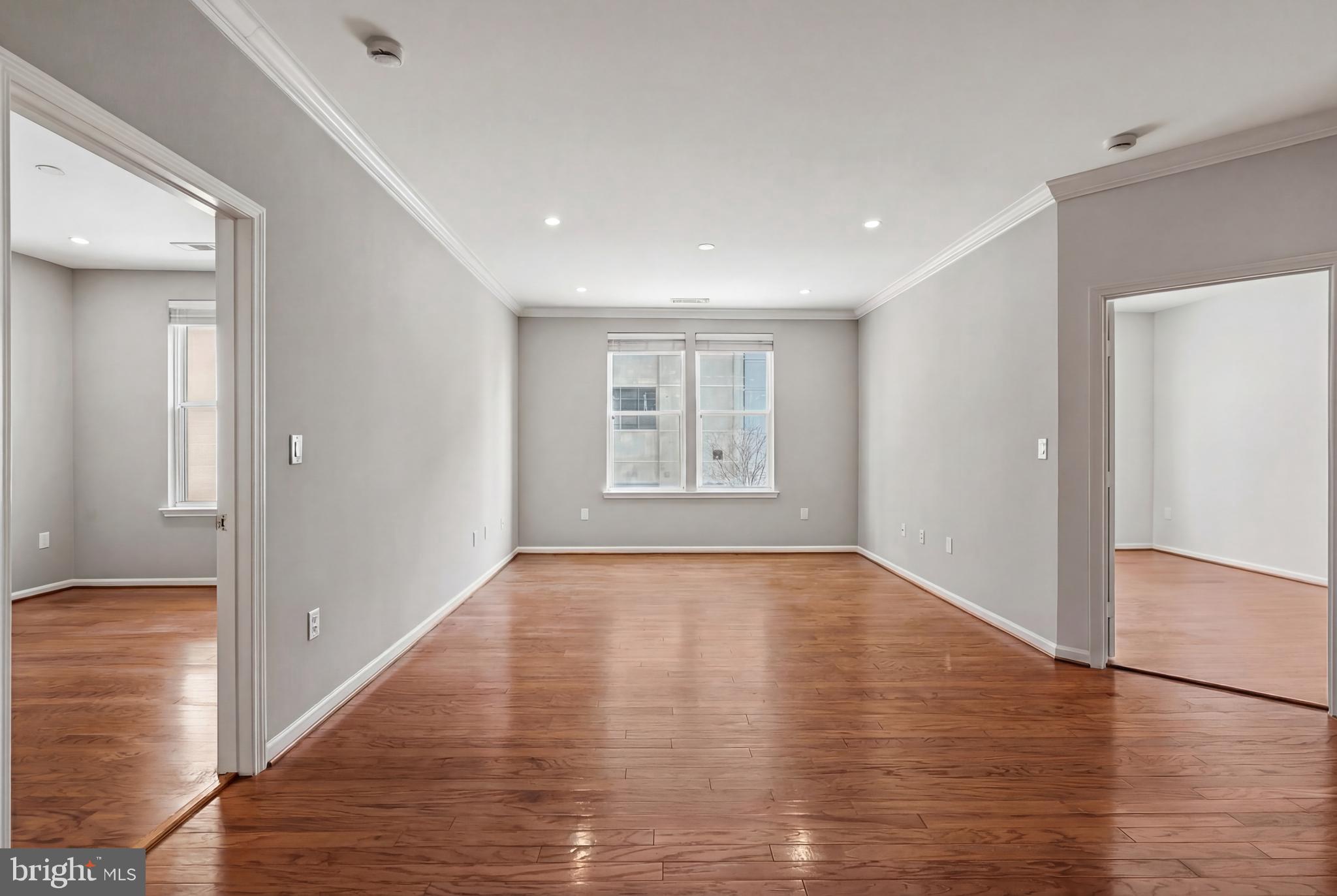 12001 Market Street, Unit 266 Reston, VA 20190 - Photo 2 of 24 LIVING ROOM