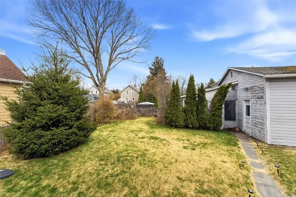 $342,500 | 48 Read Street, East Providence, RI 02915