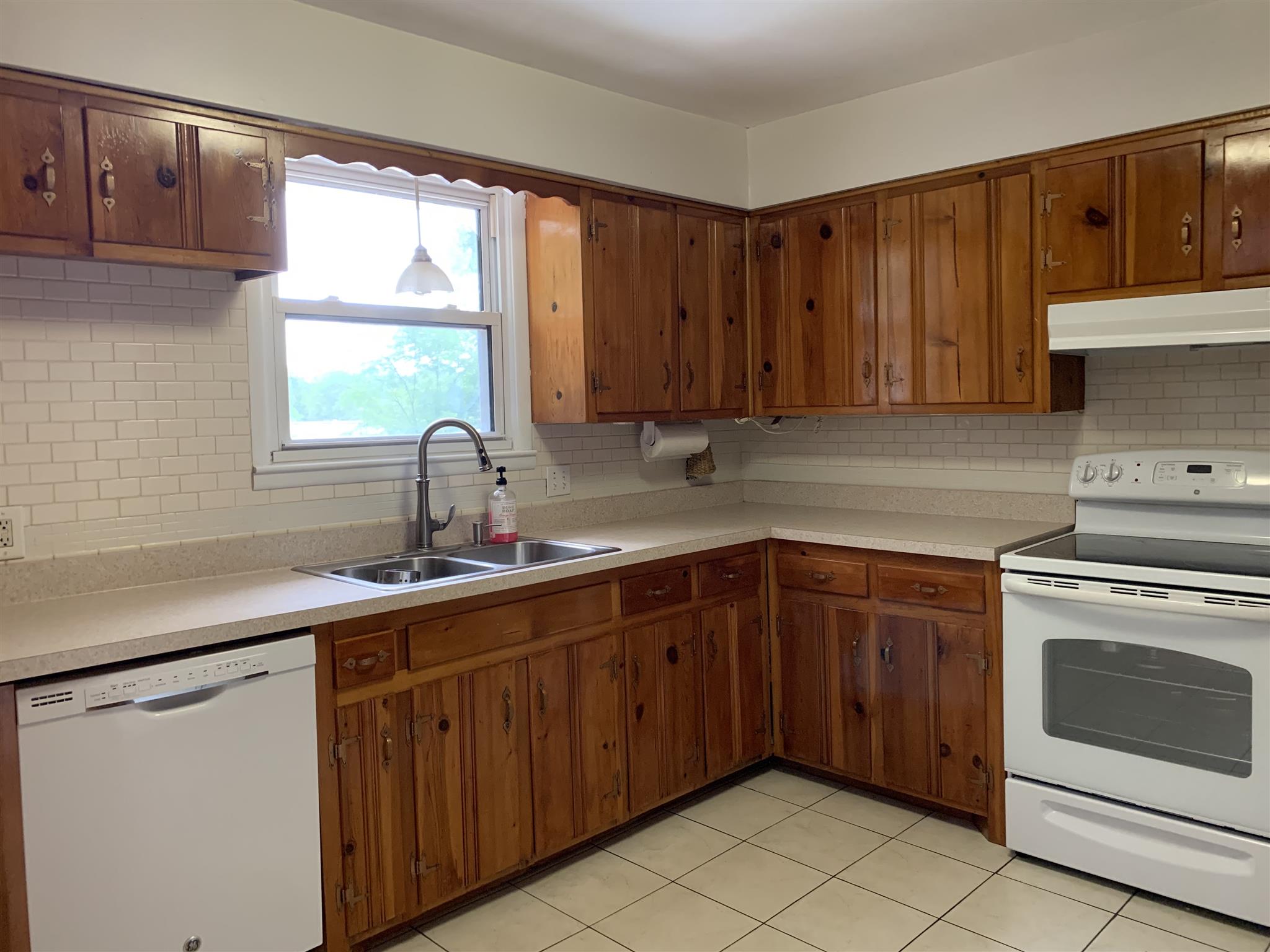 266 Bell Road Nashville, TN 37217 - Photo 8 of 15 Gallery Image 8