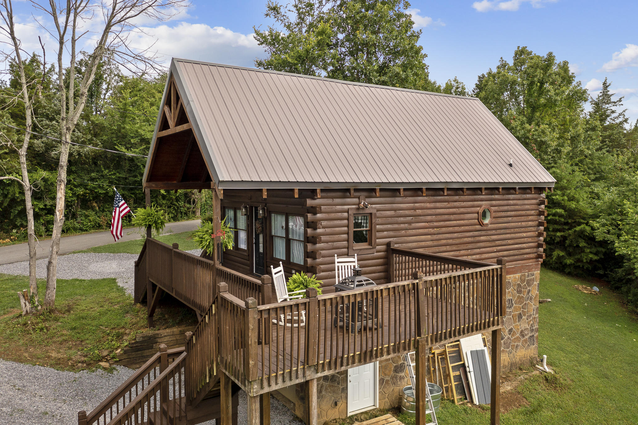 1073 Sunset Way Sevierville, TN 37876 - Photo 9 of 33 Cabin-17