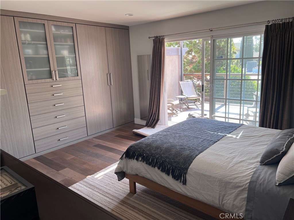 16 Seton Road Irvine, CA 92612 - Photo 11 of 31 a bedroom with a bed and a window