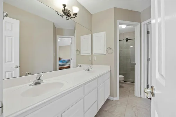 $5,000 | 10700 Hastings Lane, Austin, TX 78750