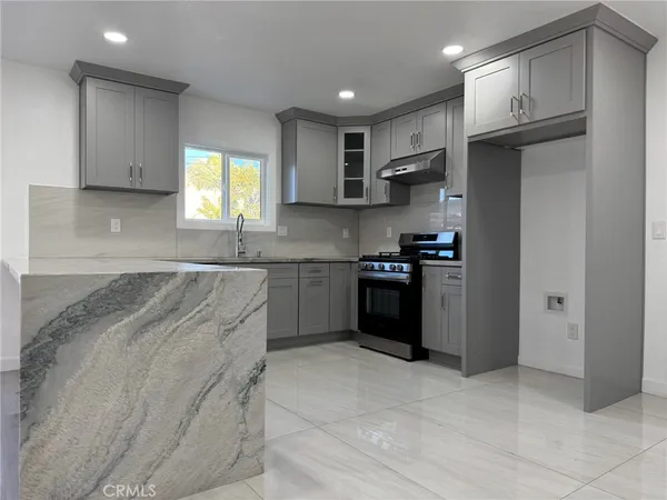 $4,300 | 8922 Jennrich Avenue, Westminster, CA 92683