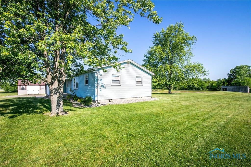 24723 Watson Road Defiance, OH 43512 - Photo 4 of 44 Gallery Image 4