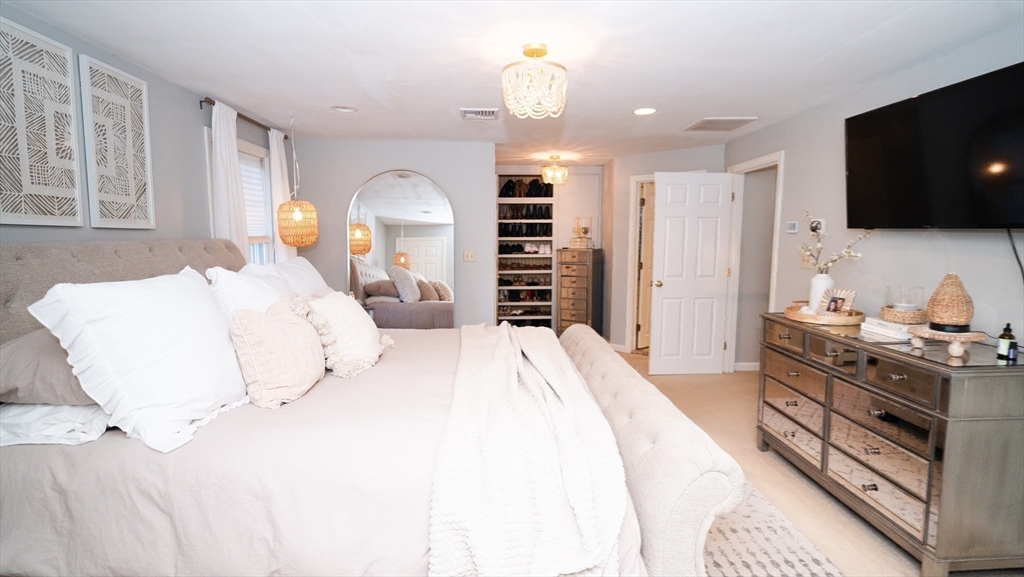 90 Braley Road East Freetown, MA 02717 - Photo 22 of 39 Gallery Image 22