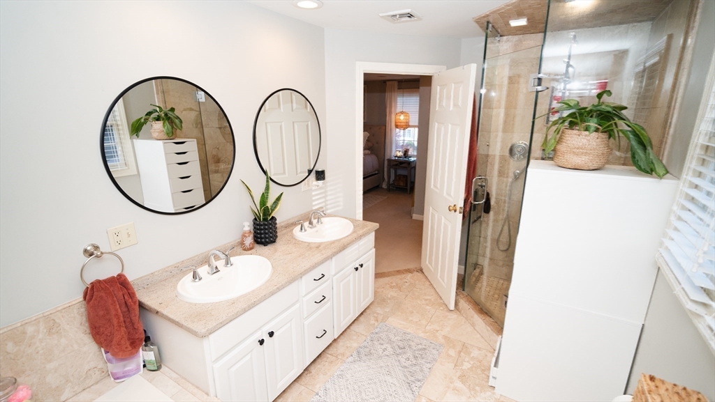 90 Braley Road East Freetown, MA 02717 - Photo 24 of 39 Gallery Image 24