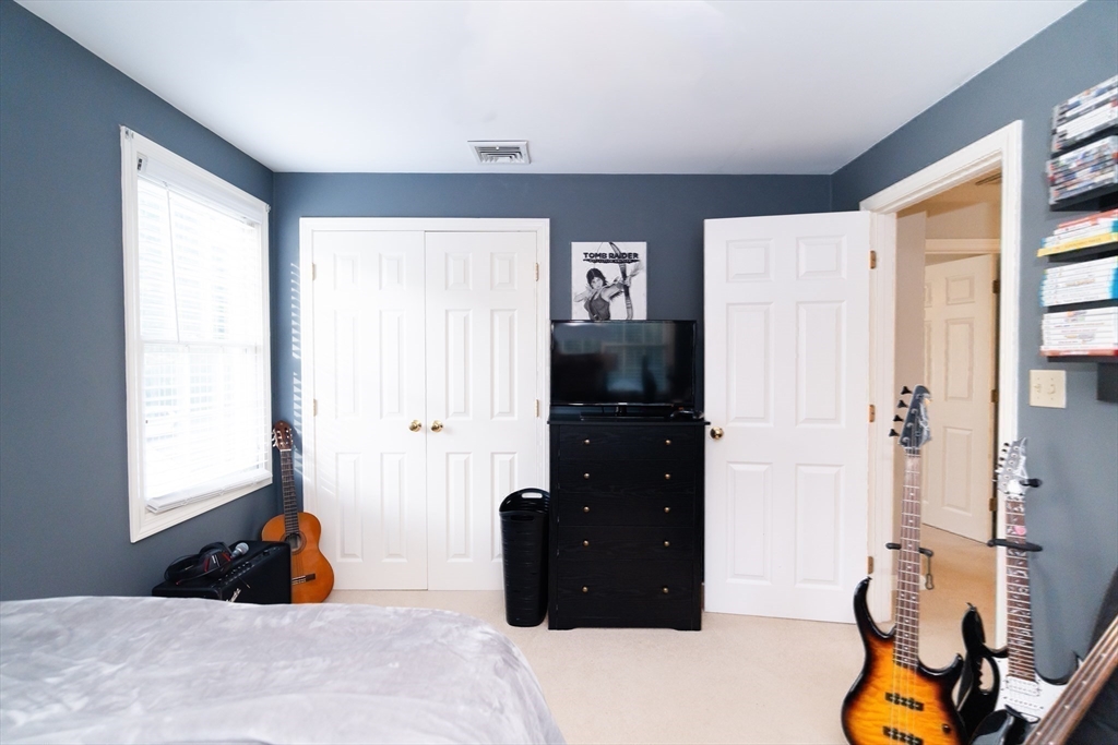90 Braley Road East Freetown, MA 02717 - Photo 27 of 39 Gallery Image 27