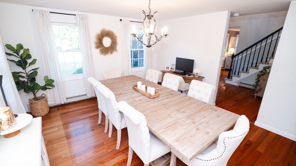 90 Braley Road East Freetown, MA 02717 - Photo 5 of 39 Gallery Image 5
