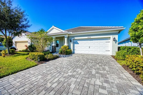 $3,000 | 2925 Willow Ridge Court, Fort Myers, FL 33905