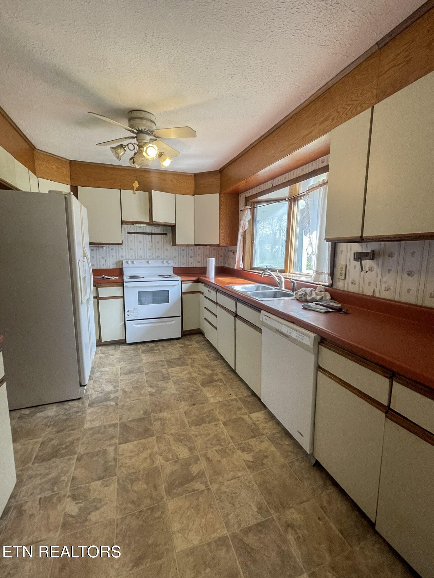 986 Old Mail Road Crossville, TN 38555 - Photo 13 of 29 Gallery Image 13