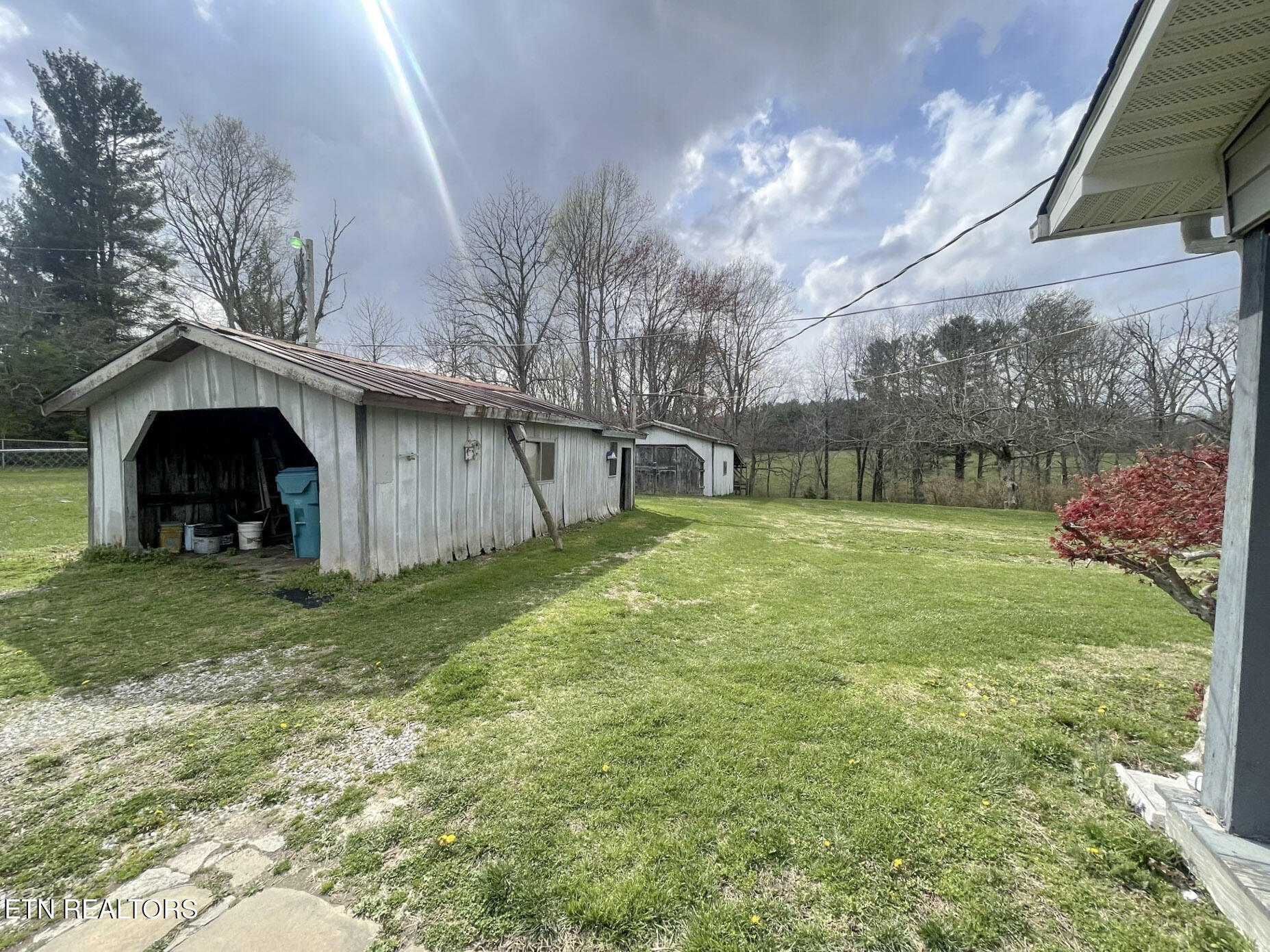 986 Old Mail Road Crossville, TN 38555 - Photo 5 of 29 Gallery Image 5