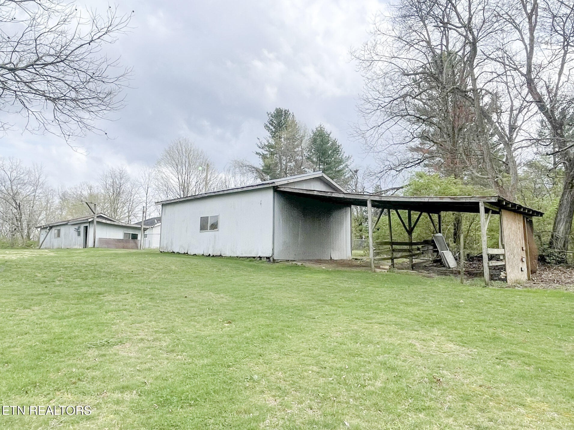 986 Old Mail Road Crossville, TN 38555 - Photo 6 of 29 Gallery Image 6