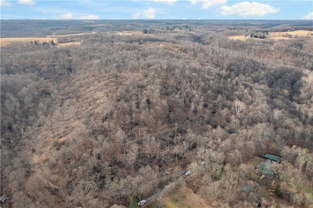 235 Murdocksville Road Clinton, PA 15026 - Photo 32 of 33 a view of beach and ocean