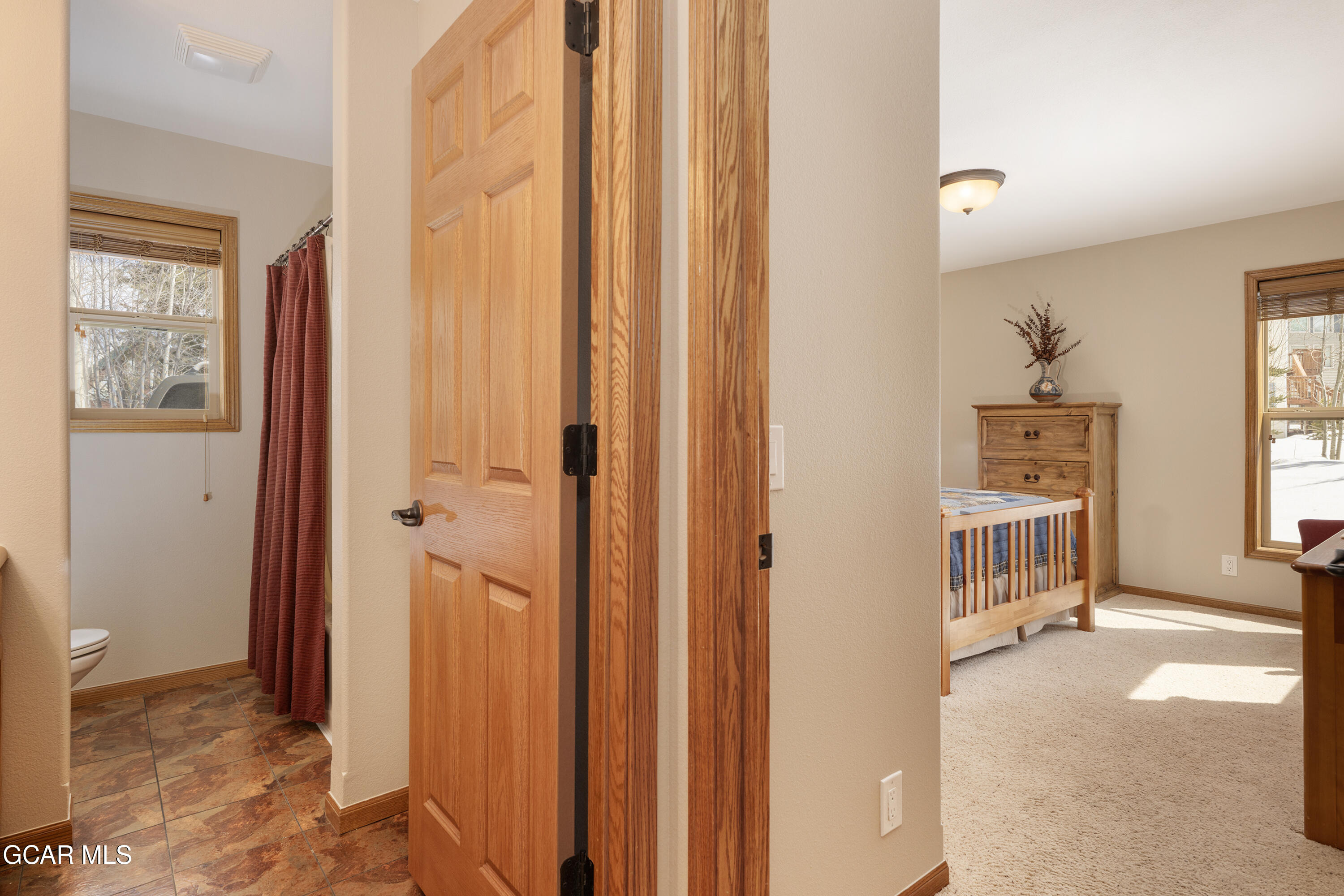 840 Ferret Lane Fraser, CO 80442 - Photo 21 of 33 a view of a hallway with windows and entryway