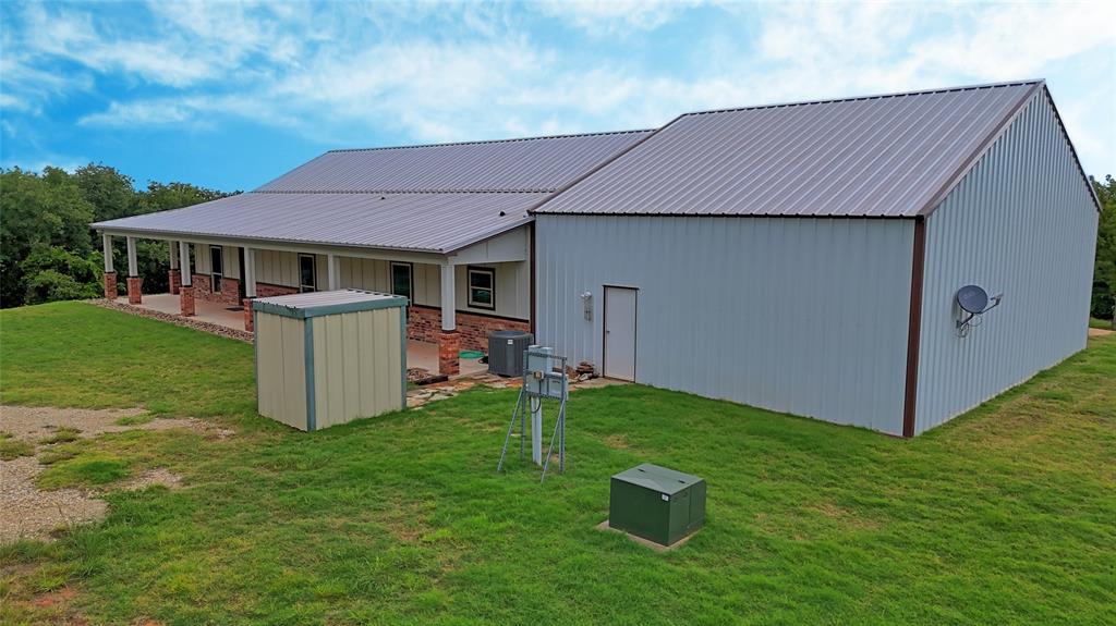 2930 North Greenbrier Road Nocona, TX 76255 - Photo 6 of 40