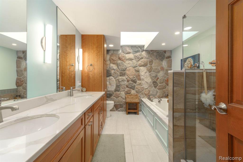 1375 Dutton Road Rochester Hills, MI 48306 - Photo 42 of 55