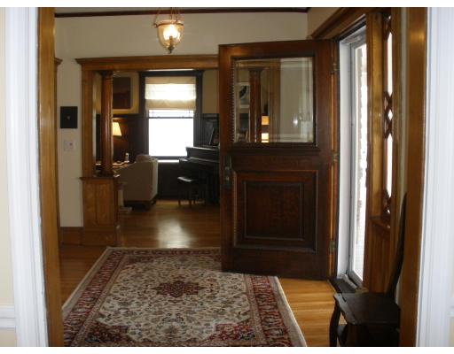 153 Elmwood Road Swampscott, MA 01907 - Photo 8 of 9 Gallery Image 8