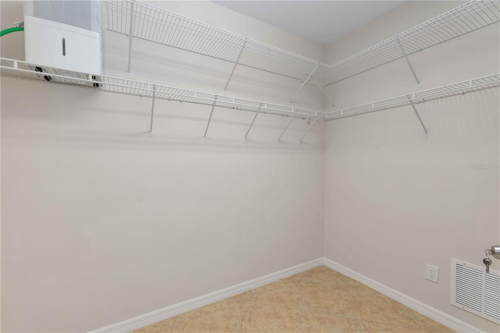 1264 Riverscape Street, Unit B Bradenton, FL 34208 - Photo 20 of 35