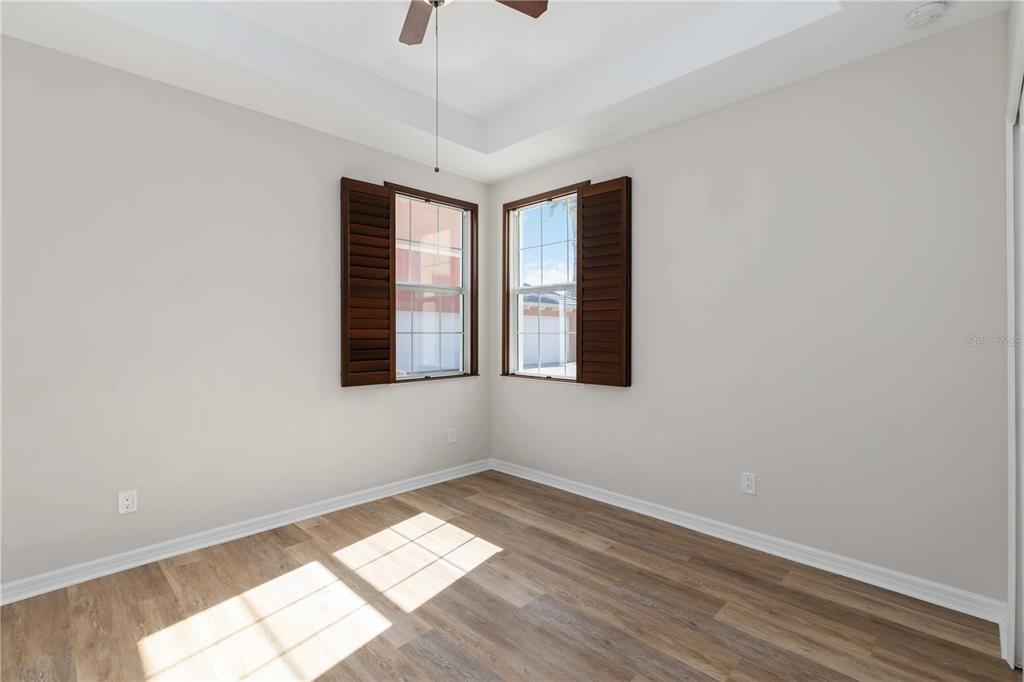 1264 Riverscape Street, Unit B Bradenton, FL 34208 - Photo 23 of 35