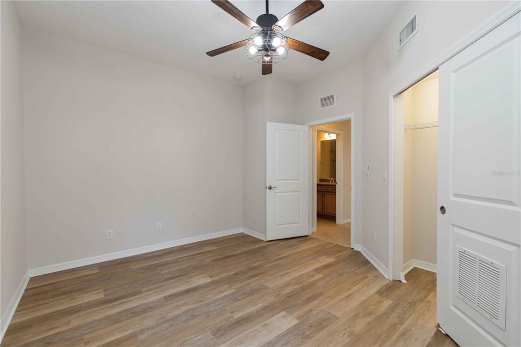 1264 Riverscape Street, Unit B Bradenton, FL 34208 - Photo 26 of 35