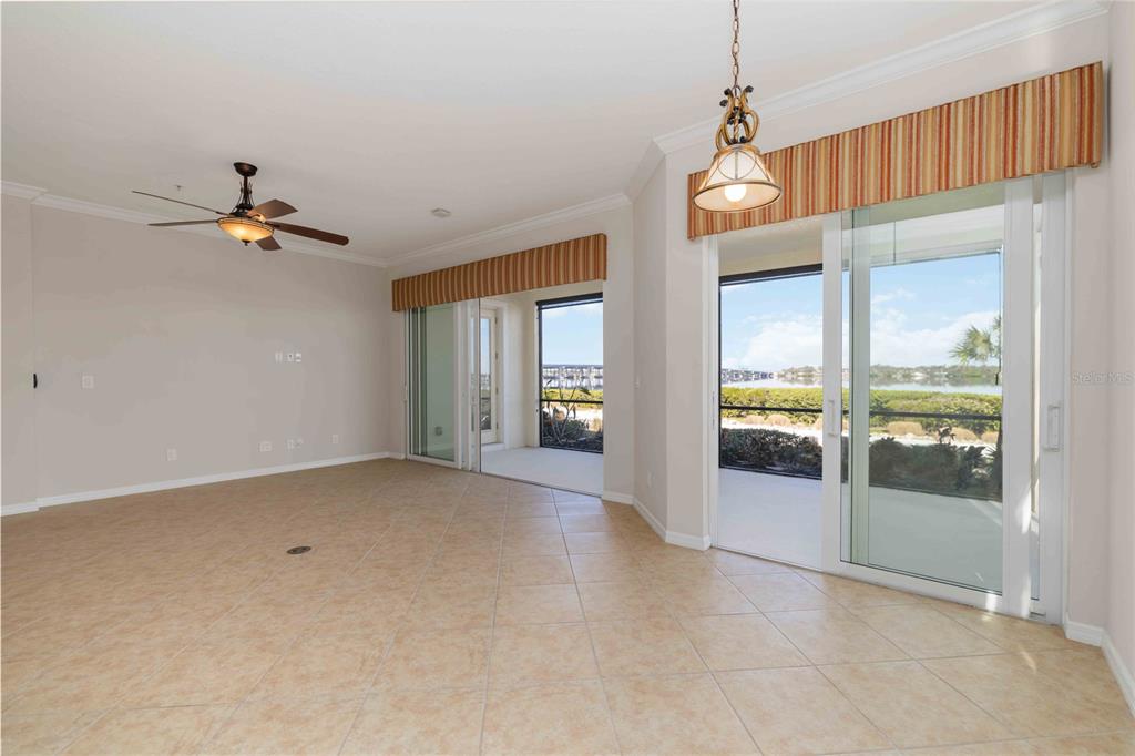 1264 Riverscape Street, Unit B Bradenton, FL 34208 - Photo 9 of 35