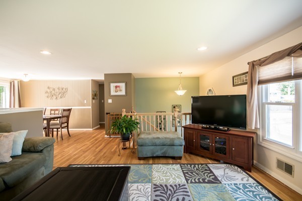 755 Almy Road Somerset, MA 02726 - Photo 7 of 30