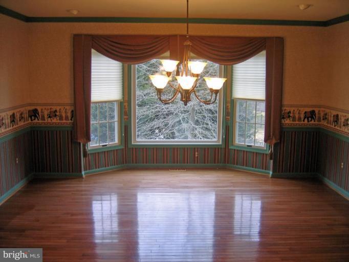 8113 Crest Road Laurel, MD 20723 - Photo 8 of 8 Dining Room