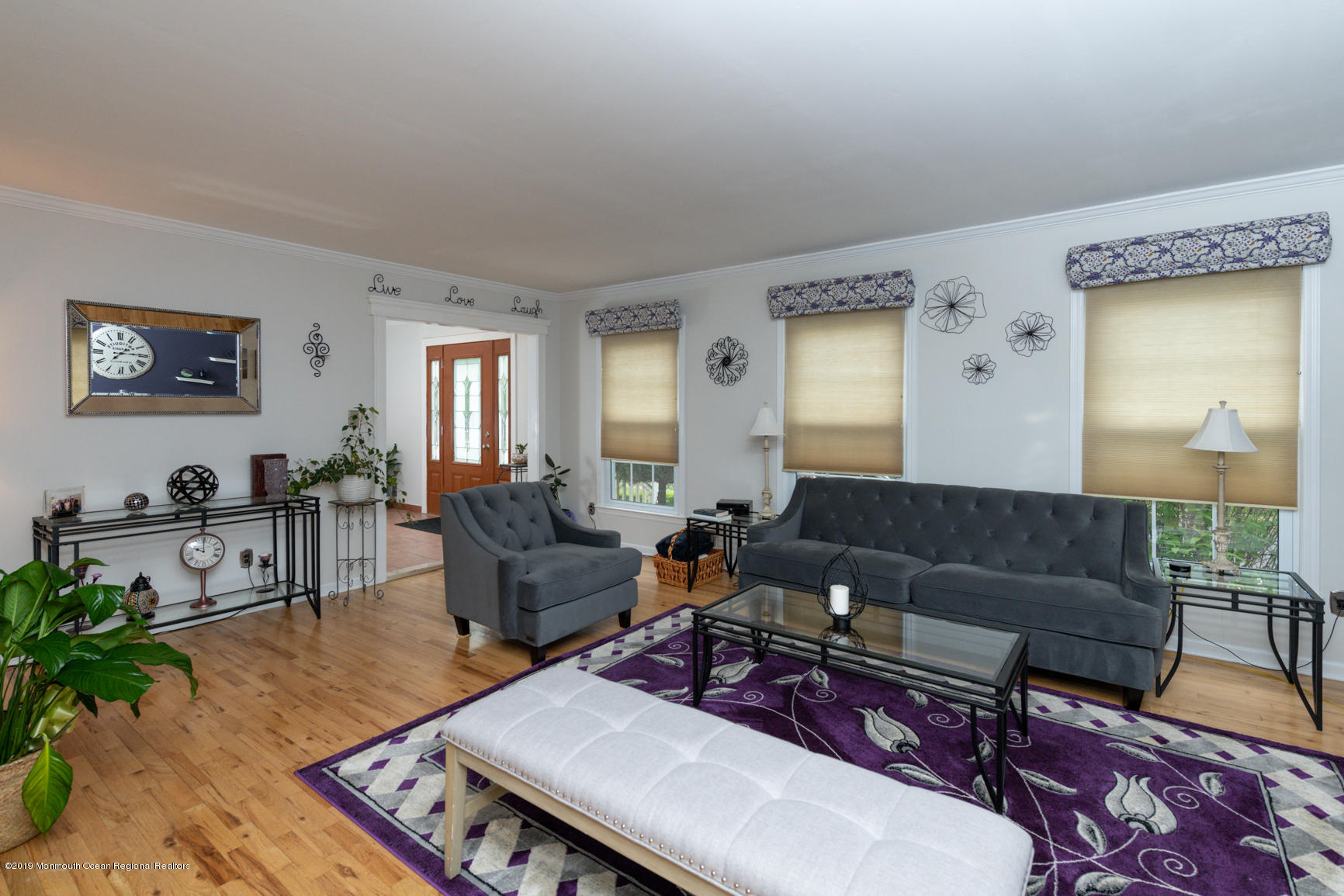 11 Bertha Road Middletown, NJ 07748 - Photo 14 of 36 Living-4