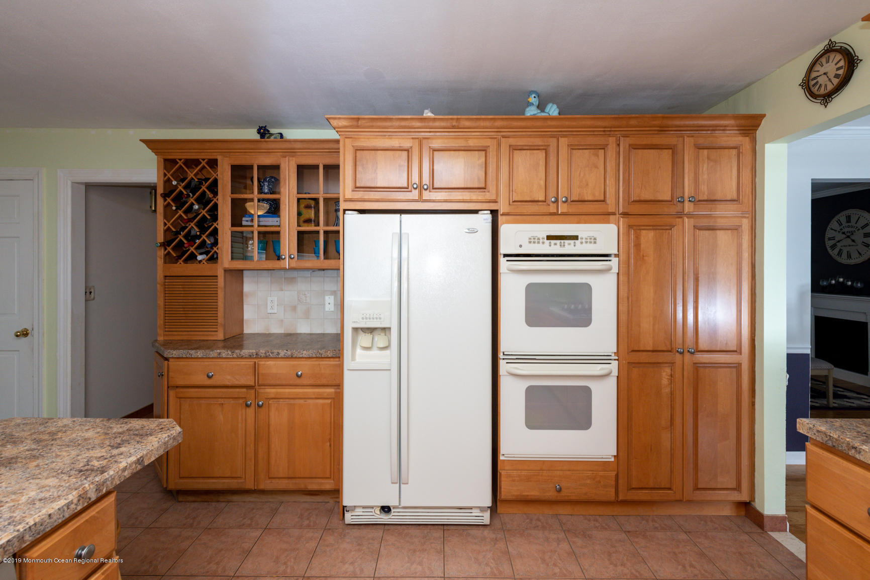 11 Bertha Road Middletown, NJ 07748 - Photo 10 of 36 Kitchen-5