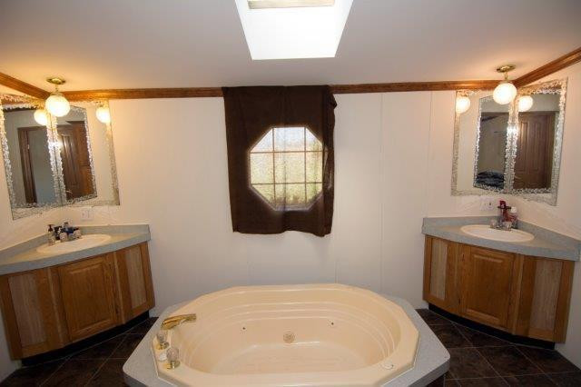 3413 Hack Road Saline, MI 48176 - Photo 5 of 37 Photo 5