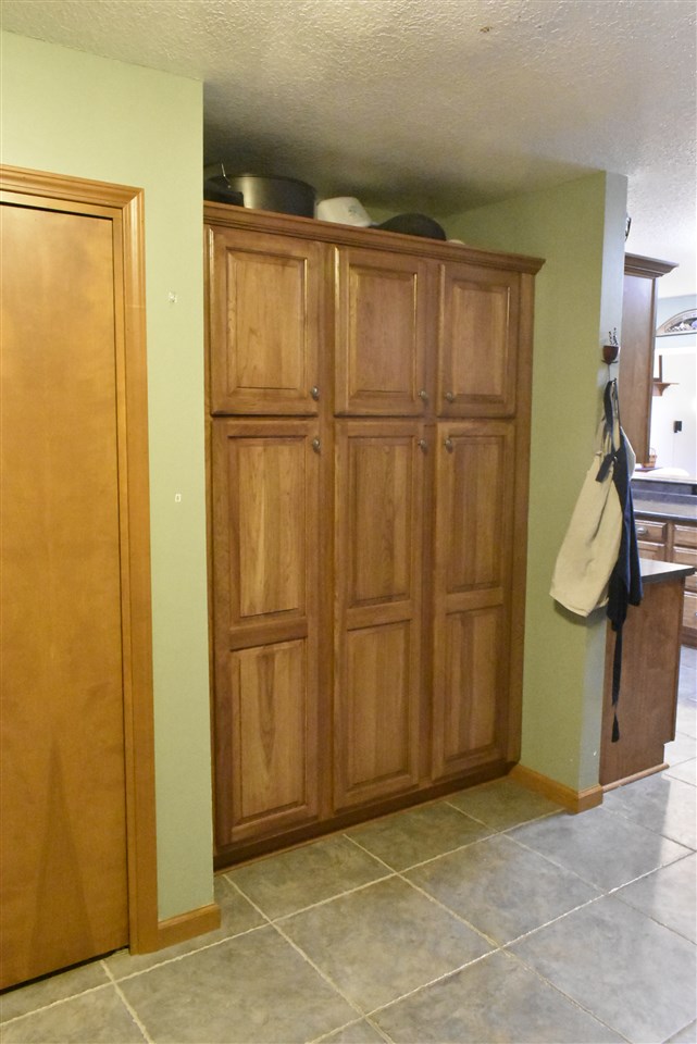 4724 Butler Road Fort Wayne, IN 46808 - Photo 11 of 33
